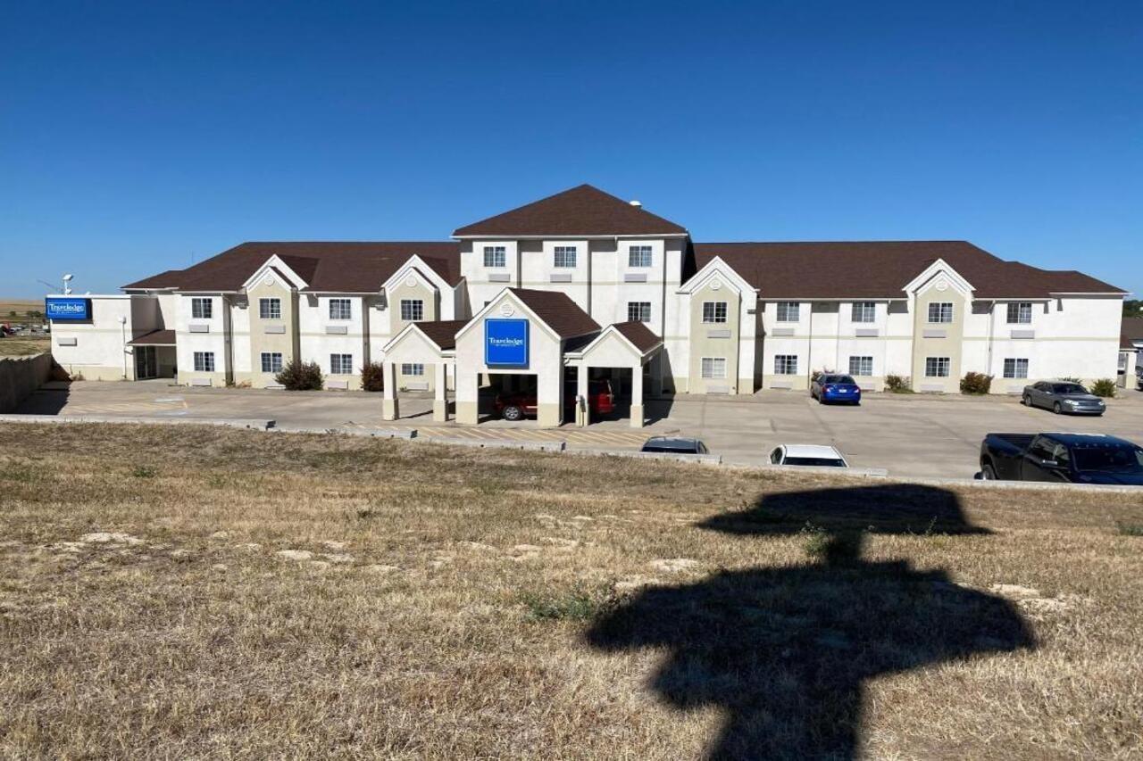 Travelodge By Wyndham Chadron Eksteriør billede
